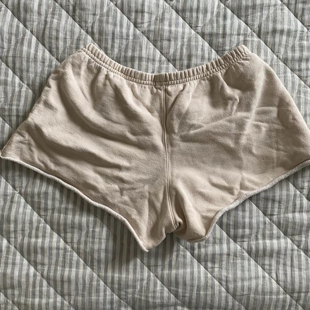 Brandy Melville cream sweat shorts - Picture 3 of 3